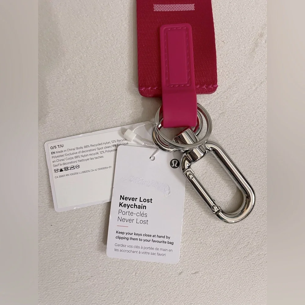 Lululemon NWT Never Lost Keychain (PSNT/WHT) Color Code Pink & White